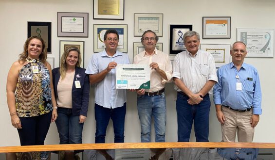 Fundação Amaral Carvalho recebe certificado de sustentabilidade