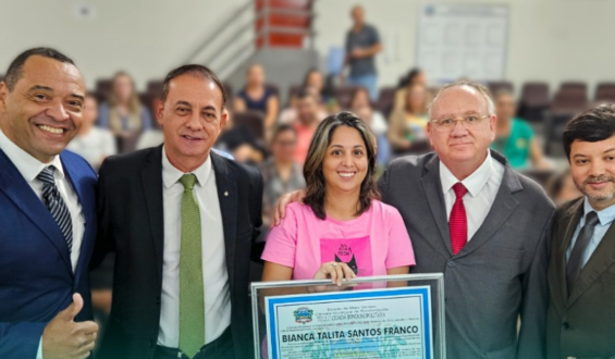 Diretora Executiva da Santa Casa Rondonópolis recebe o Título de Cidadã Rondonopolitana