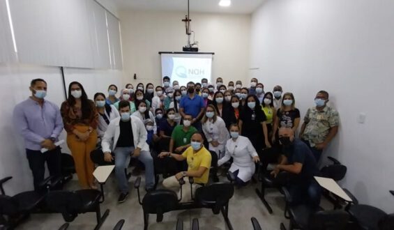 Hospital de Base de Itabuna apresenta o Núcleo de Qualidade Hospitalar durante Roda de Gestão