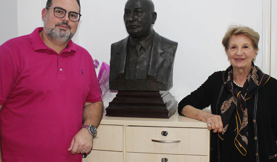 Santa Casa de Pontal recebe familiares de primeiro provedor