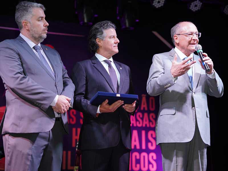 Autoridades prestigiam festa em comemoração aos 60 anos da CMB