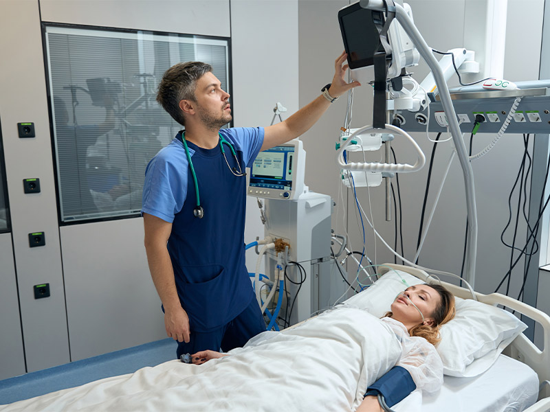 UTI Conectada eleva cuidados de pacientes em terapia intensiva