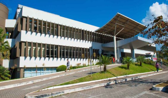 Hospital Márcio Cunha amplia atendimento no centro cirúrgico