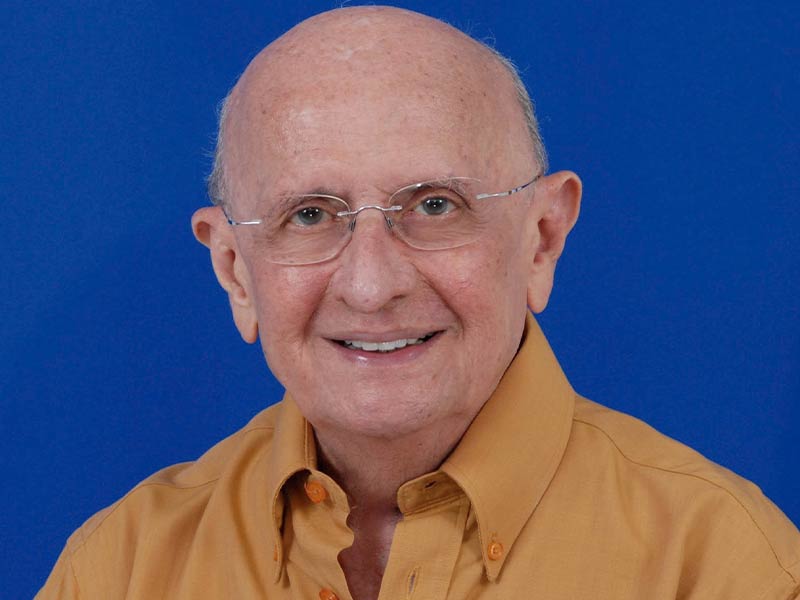 Morre Padre José Linhares, ex-deputado federal e defensor das Santas Casas de Misericórdia