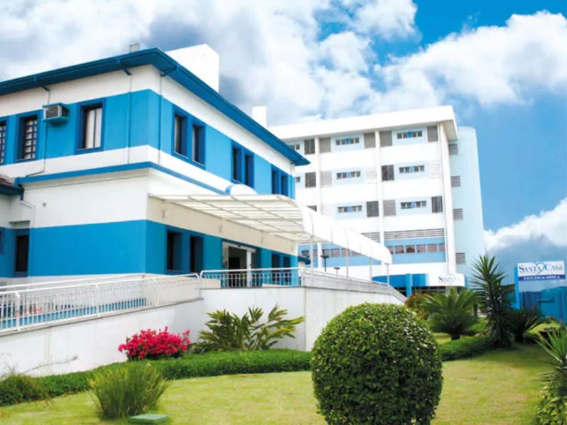 Santa Casa de São José dos Campos recebe certificação tripla do IQG e conquista recertificação nível 3 da ONA