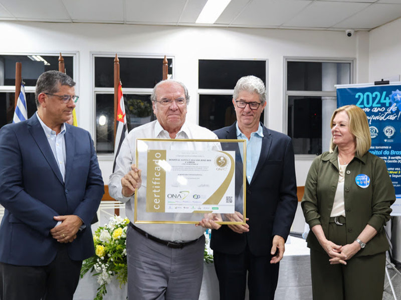 Santa Casa de São José dos Campos celebra entrega de certificações