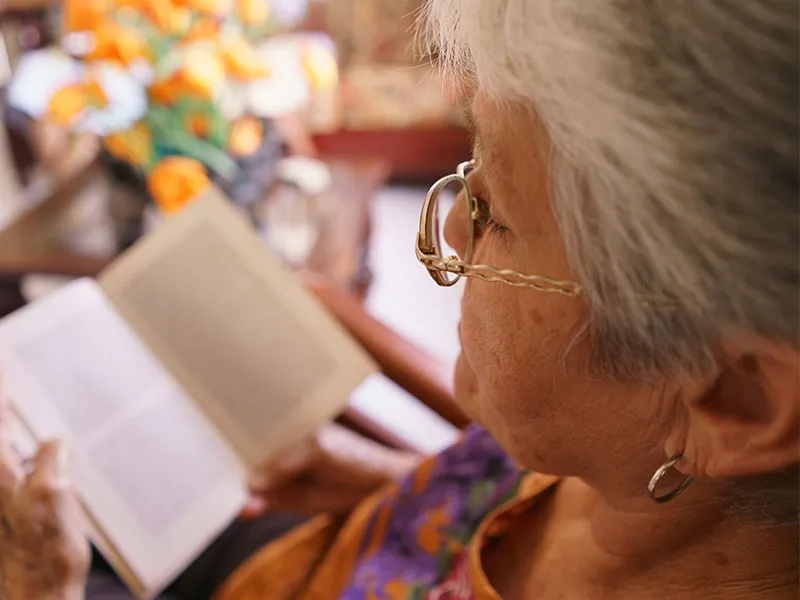 Setor de Nefrologia do Hospital Evangélico de Belo Horizonte ganha espaço de leitura